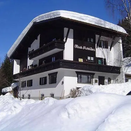 Sursilva Bed & Breakfast *